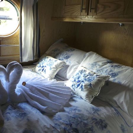 Houseboat Hotels Sheffield Camera foto