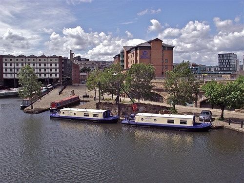 Houseboat Hotels Sheffield Esterno foto
